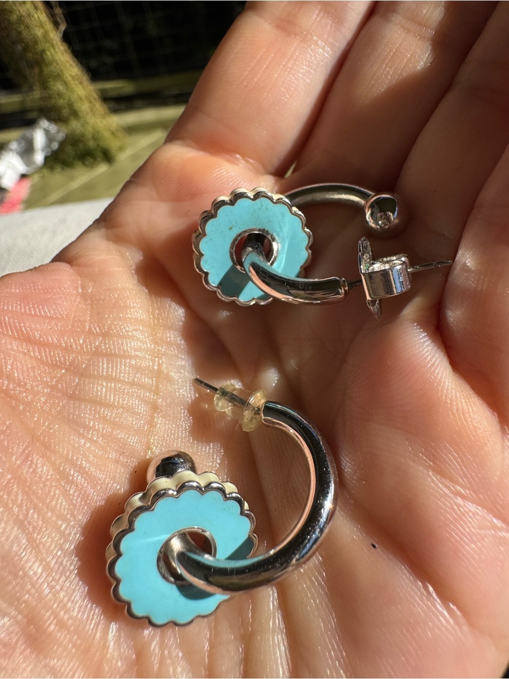 Marc Jacobs Turquoise Enamel Scalloped Hoop Earrings Sterling Silver - Picture 5 of 5